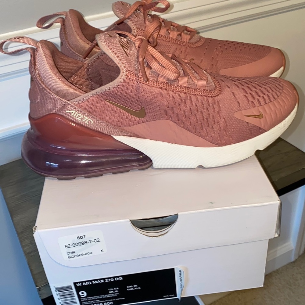 Nike Air Max 270